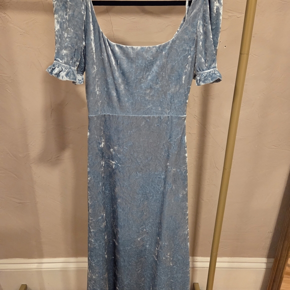 Blue Silver Velvet Sheath Maxi Dress with Puff Cap Sleeves - Picture 6 of 8